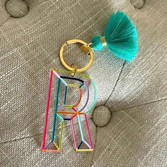 Womens R Acrylic Key Chain - Picture 2 of 2